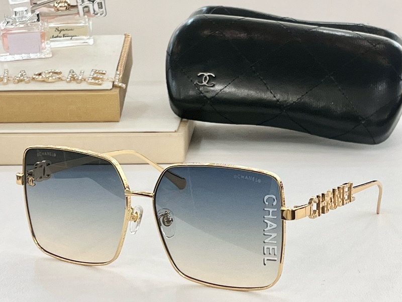 Chanel Sunglasses 160